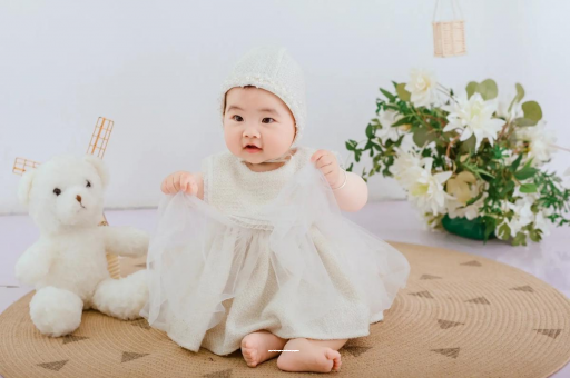 如皋宝宝吐水是怎么回事